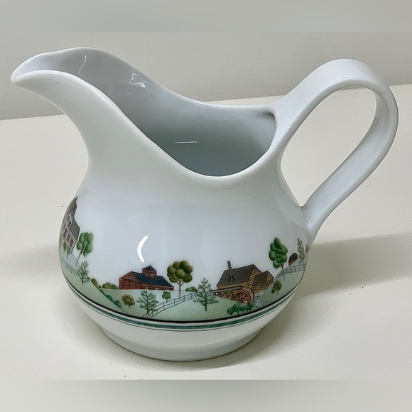 Rare Vintage Discontinued Antique 1978 ESTEE LAUDER PORCELAIN Pitcher - Picture 11 of 16